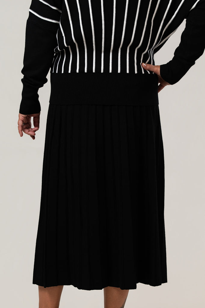 Marble Pleated Cotton Sweater Knit Skirt - Black