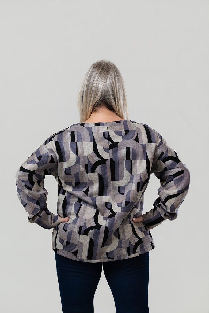 Pure Essence Geometric Print Boxy Top - Grey/Taupe