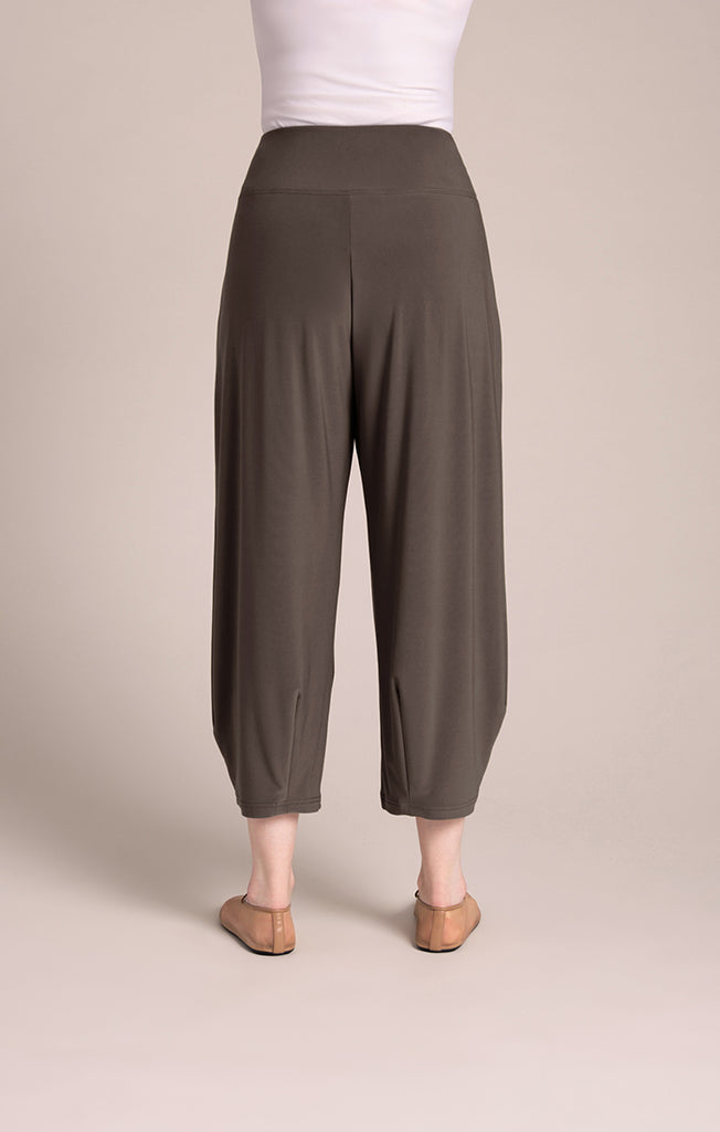 Sympli Narrow Lantern Pant - Tapenade