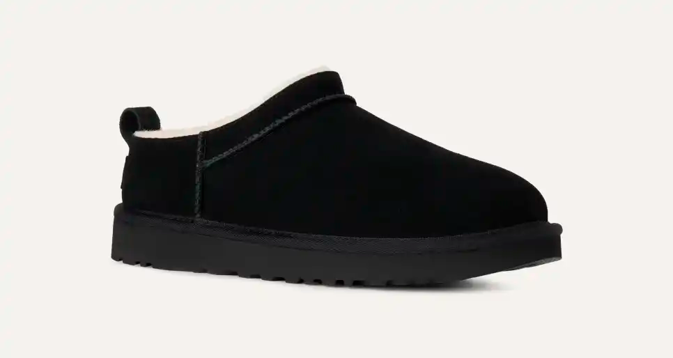 UGG® Classic Micro - Black