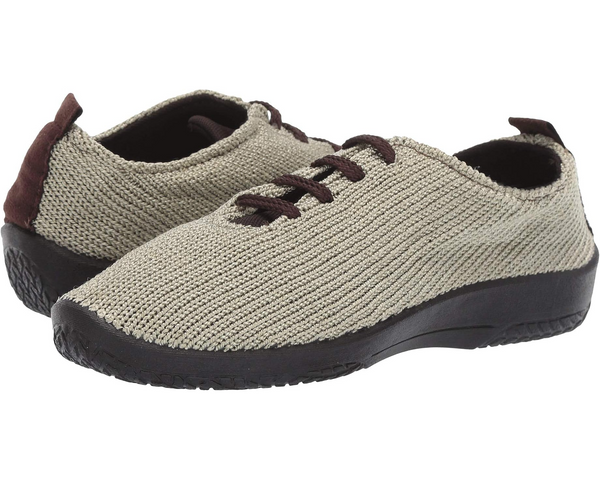 Arcopedico top knit shoes