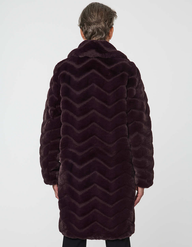 Bernardo Zigzag Faux Fur Coat - Cherrywood – Rippe's Bernardo Zigzag Faux Fur Coat - Cherrywood – Rippe's