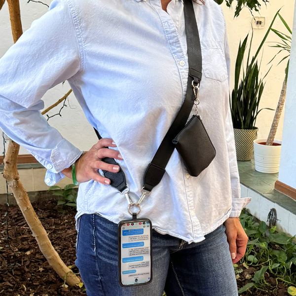 Save The Girls Clip & Go Strap with RFID-Protected Zippered Pouch - Black