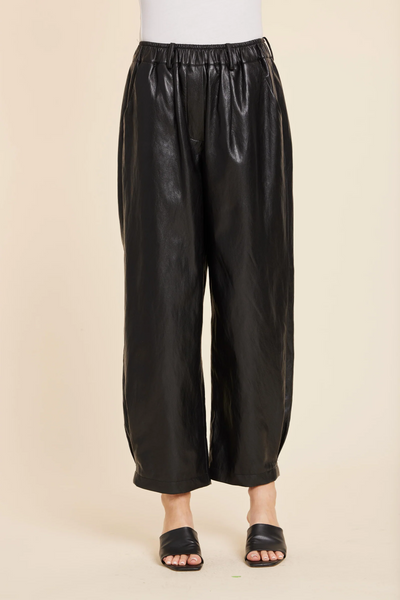 Dolce Cabo Faux Leather Barrel Pant - Black