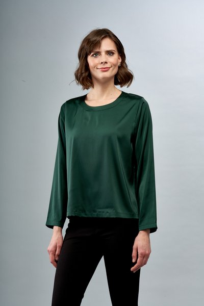 Insight New York Round Neck Long Sleeve Satin Top - Emerald Green