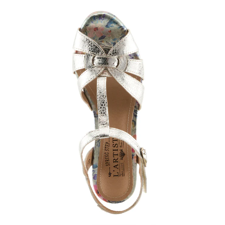 L'Artiste Twinkletoz Textured Metallic Leather T-Strap Sandals L'Artiste Twinkletoz Textured Metallic Leather T-Strap Sandals