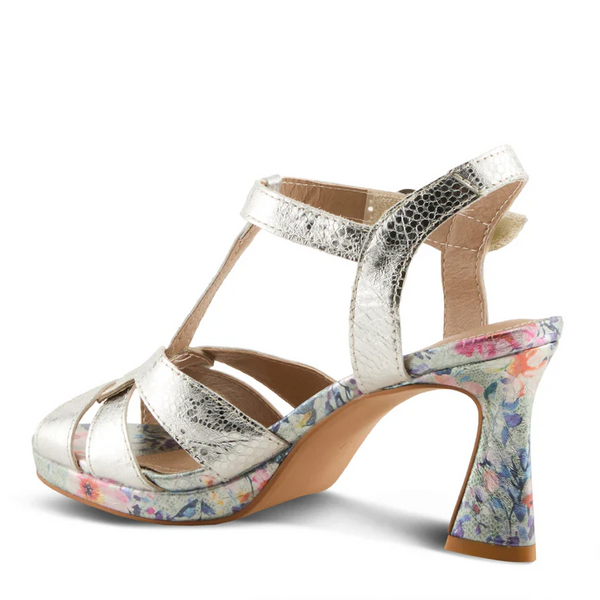 L'Artiste Twinkletoz Textured Metallic Leather T-Strap Sandals - Silver/Multicolor