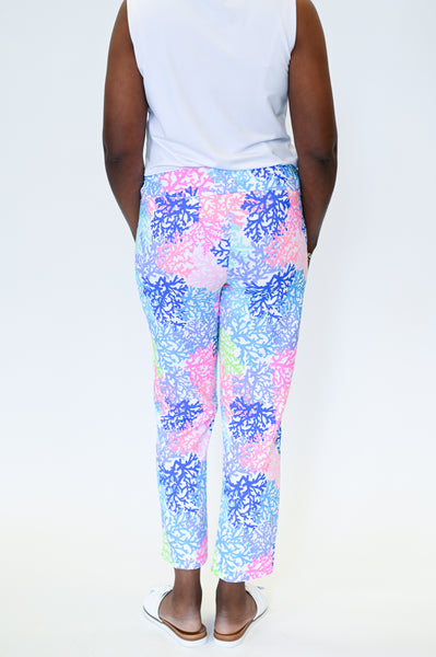 Lulu-B Coral Print Pull On Capri Pants - Multicolor