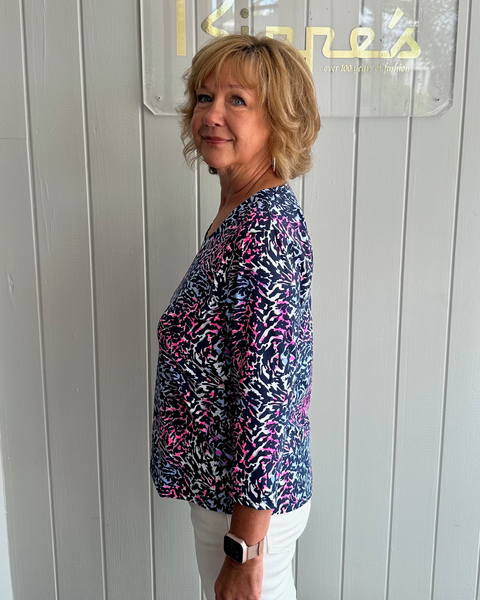 Lulu-B V-Neck Animal Print 3/4 Sleeve Top - Multicolor