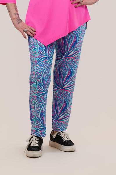 Lulu-B Pineapple Print Pull On Capri Pant - Multicolor