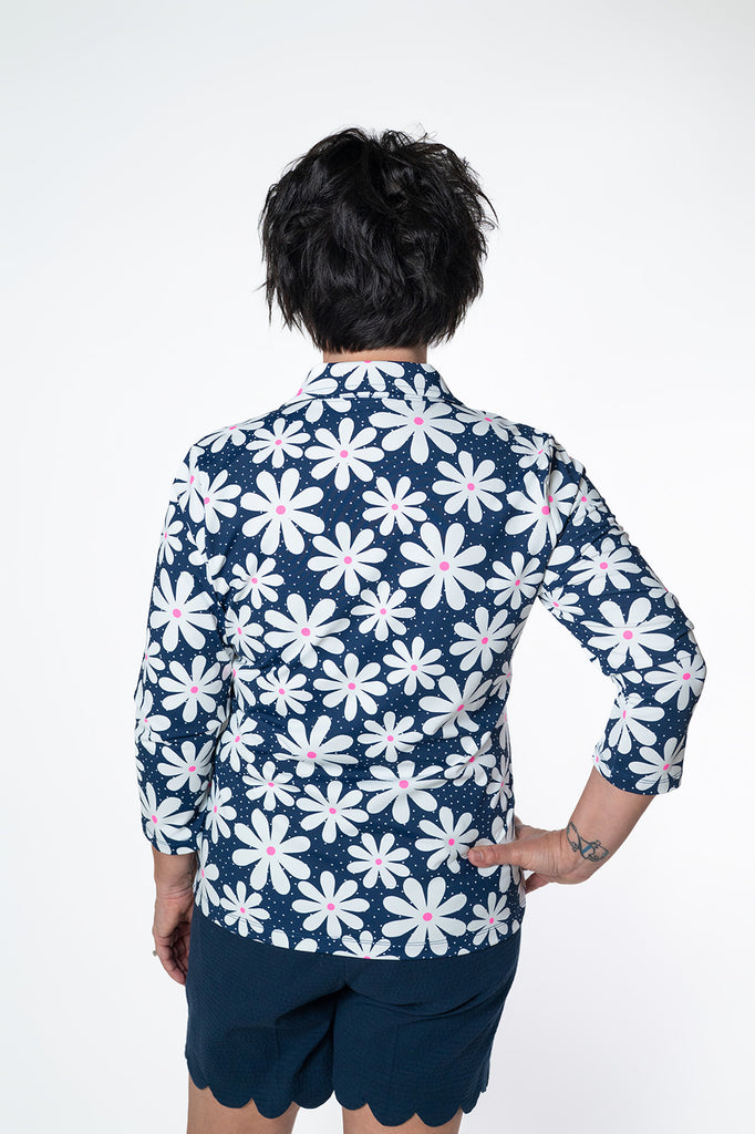 Lulu-B 3/4 Sleeve Polo Collar Daisy Print Top - Navy/White