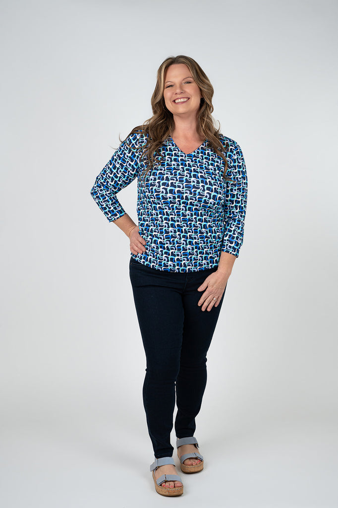 Lulu-B V-Neck Geometric Lines Print 3/4 Sleeve Top - Blue/Multicolor