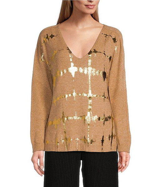 M Made in Italy Foil Print Long Sleeve V-Neck Sweater Knit Top - Camel