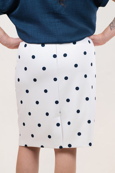 Steven Guy Knee Length Straight Skirt - White/Navy