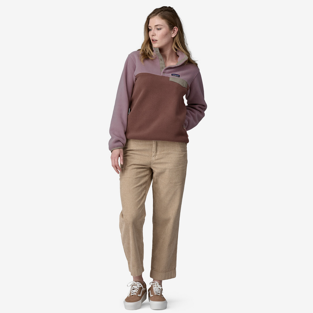 Patagonia Women s Lightweight Synchilla Snap T Fleece Pullover Dulse Mauve
