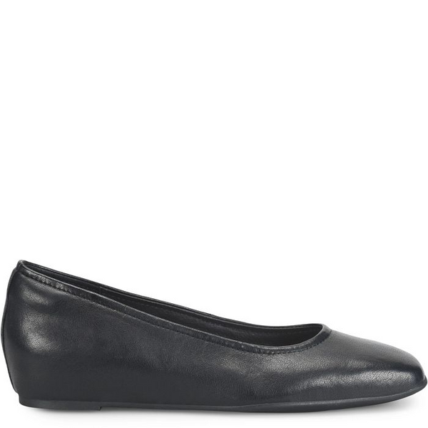 Sofft Lightweight Leather Poppy Ballet Flat - Black
