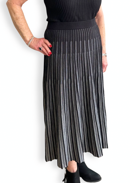 Steven Guy Pull On Pleated Knit Skirt - Heather Grey/Black