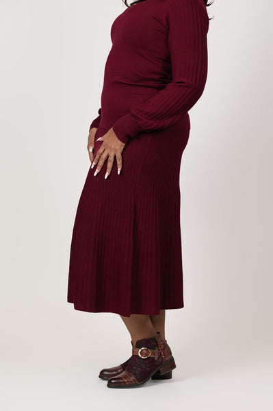 Steven Guy Pleated Elastic Waist Sweater Knit Midi Skirt - Wine