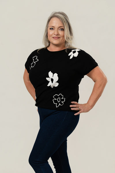 Steven Guy Daisy Intarsia Short Sleeve Sweater - Black/White