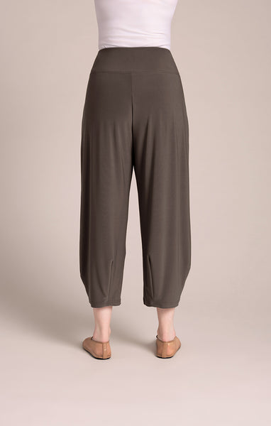 Sympli Narrow Lantern Pant - Tapenade