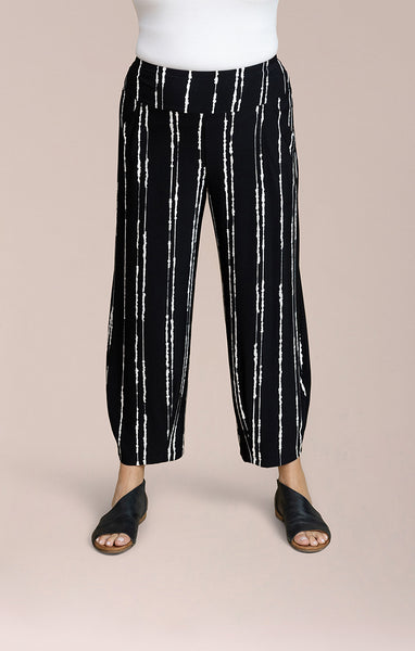 Sympli Narrow Lantern Pant - Cecily Print