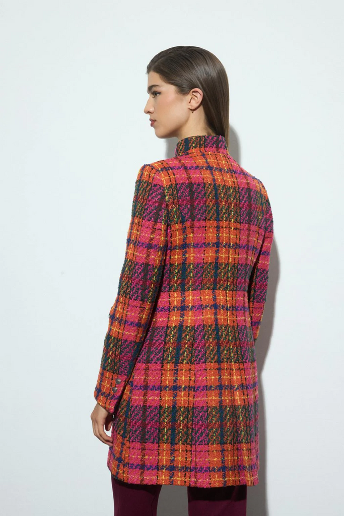 Tinta & Bariloche Carpetania Boucle Long Blazer - Fuchsia/Multicolor