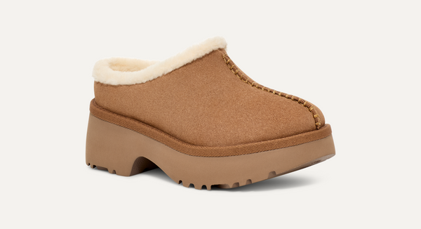 UGG® New Heights Cozy Clog - Chestnut