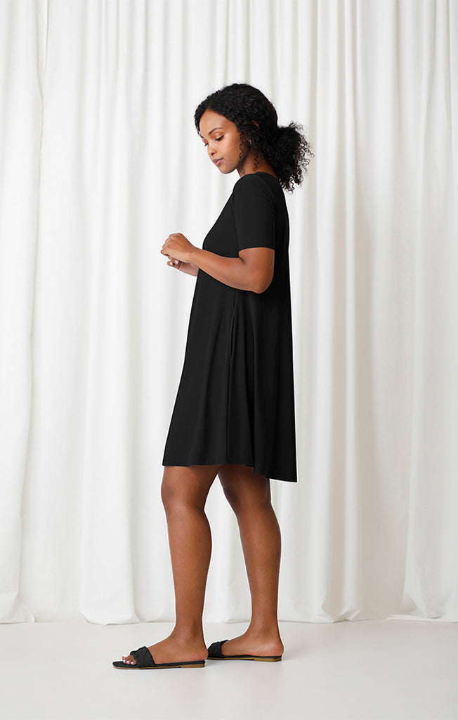 Sympli Trapeze Dress Short Sleeve - Black